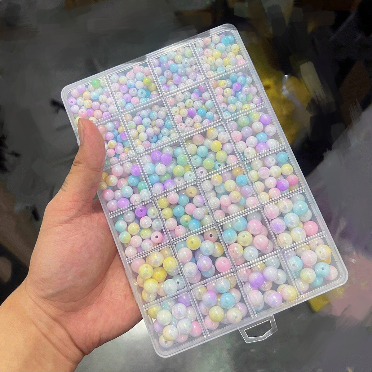 800pcs/24 grid set box 6mm/8mm - Jewelry Making For Couples recension och pris