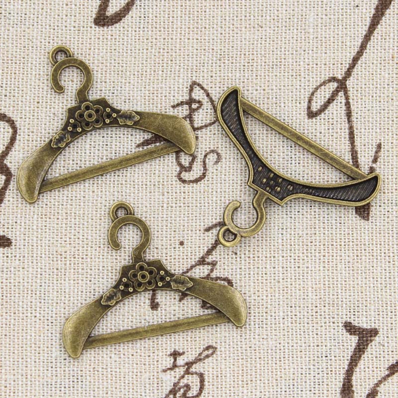 8pcs Charms Clothes Stand Hang - Jewelry Making Table recension och pris