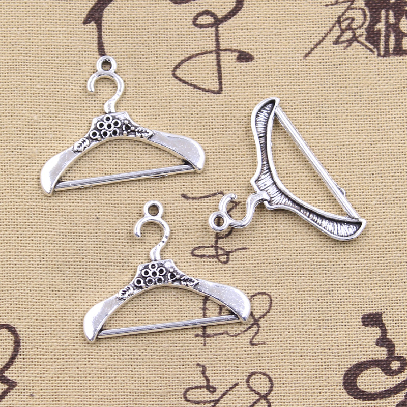 8pcs Charms Clothes Stand Hang - Jewelry Making Table recension och pris